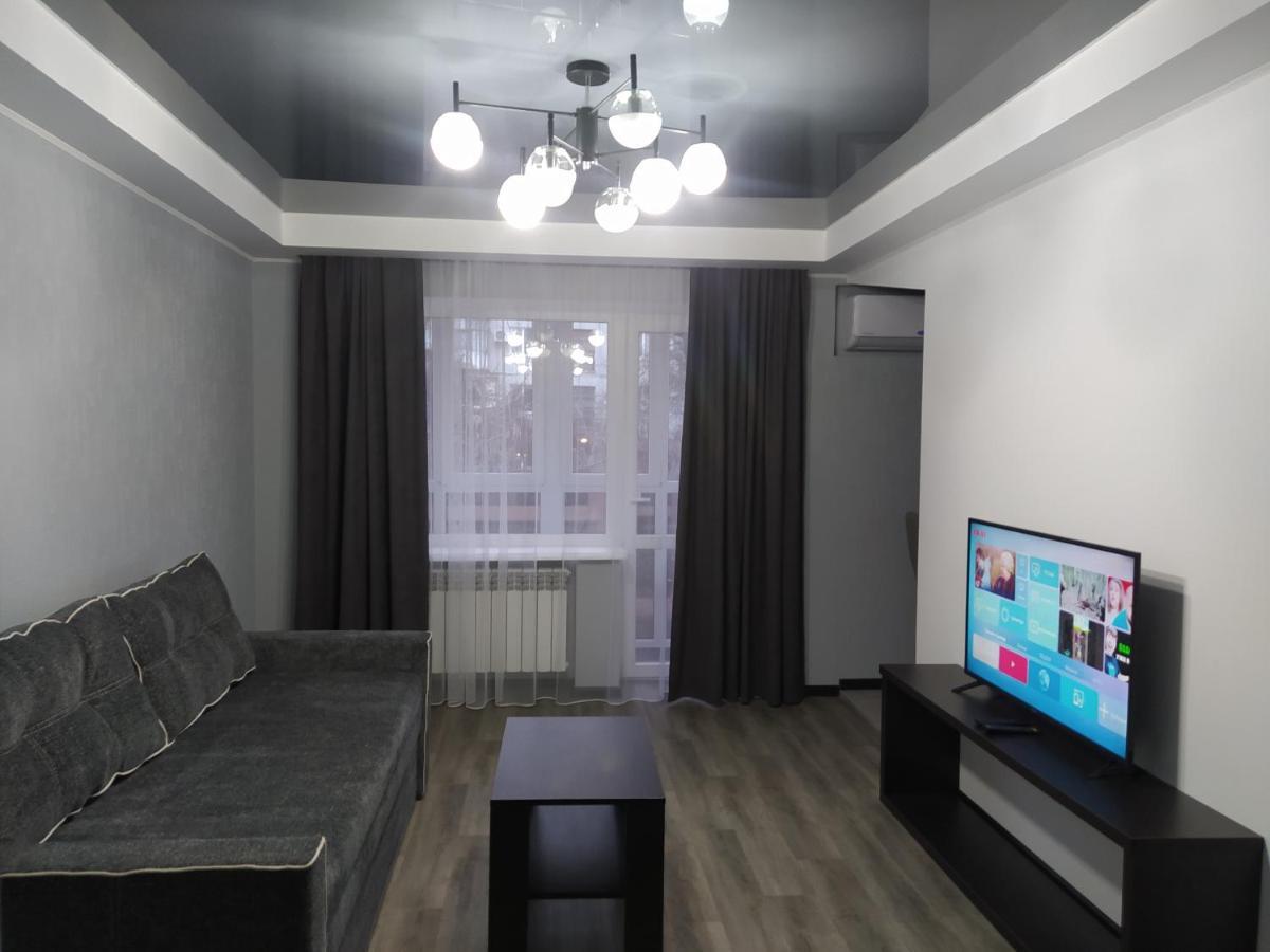 2Rooms Apartment - 181 Gogol Street Zaporizhia Exterior photo